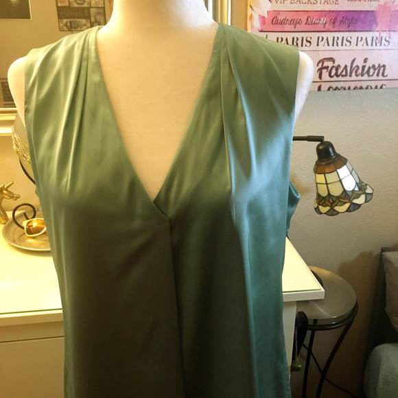 NWT WHBM Single Pleat Lined Shell, in Aquifer, s6 - Picture 4 of 7
